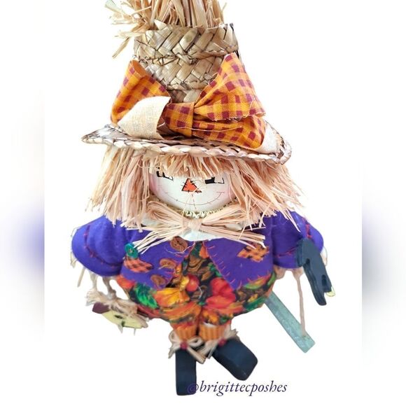 THANKSGIVING FALL 20" in. Scarecrow Straw Doll - Picture 6 of 11